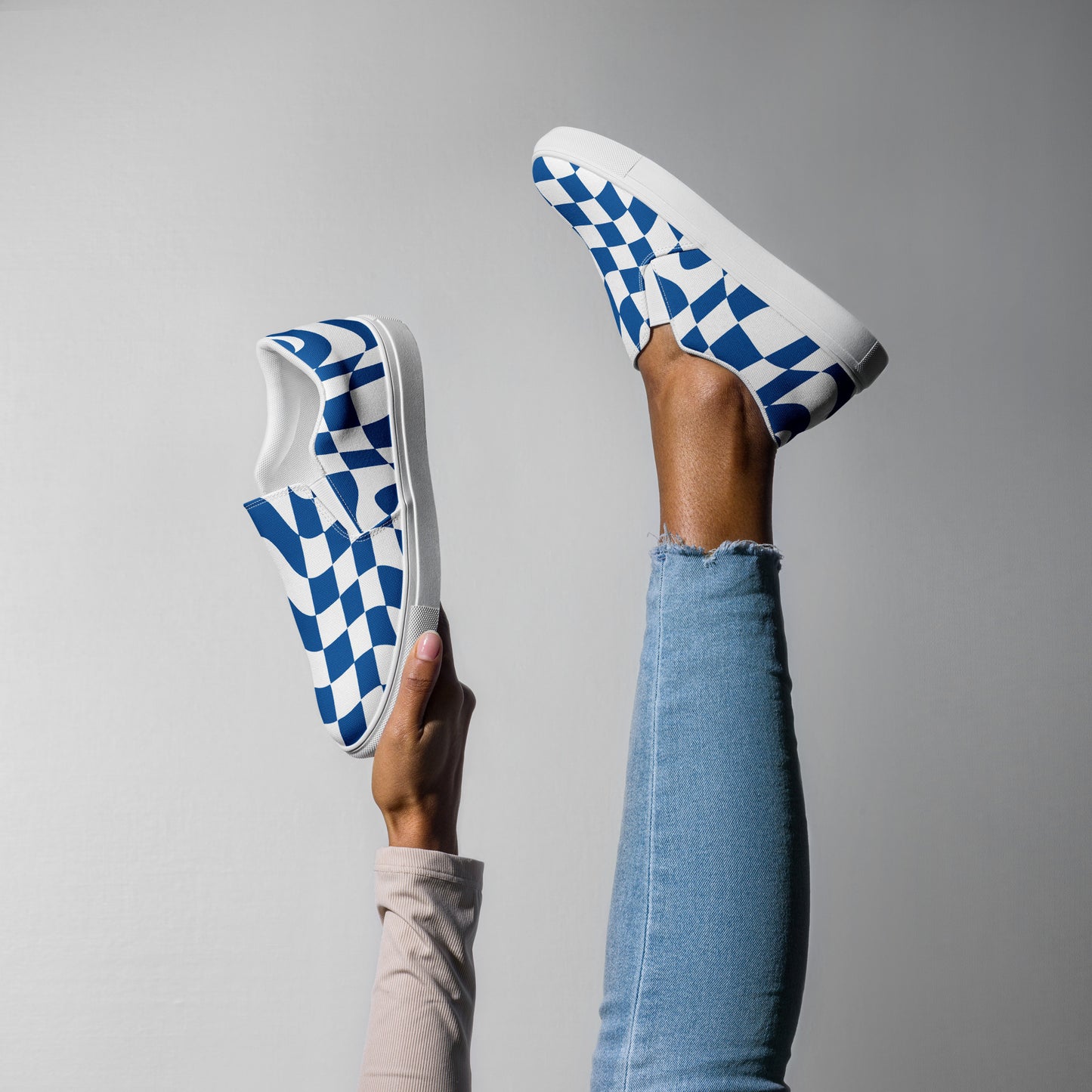 Blue Vibes Checkered Women’s slip-on canvas shoes