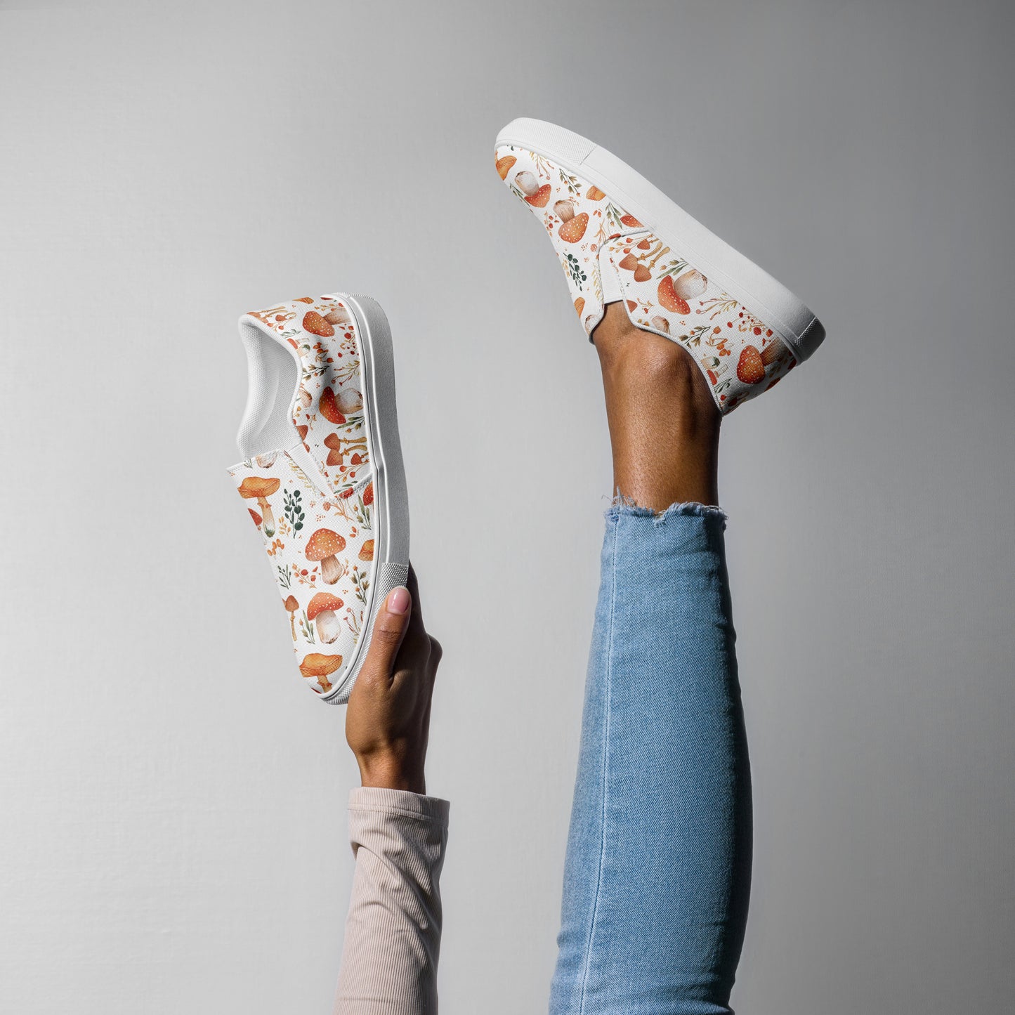 Fairyland Women’s slip-on canvas shoes